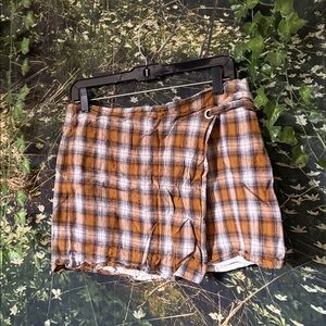 Plaid Mini Skirt in Brown and White
